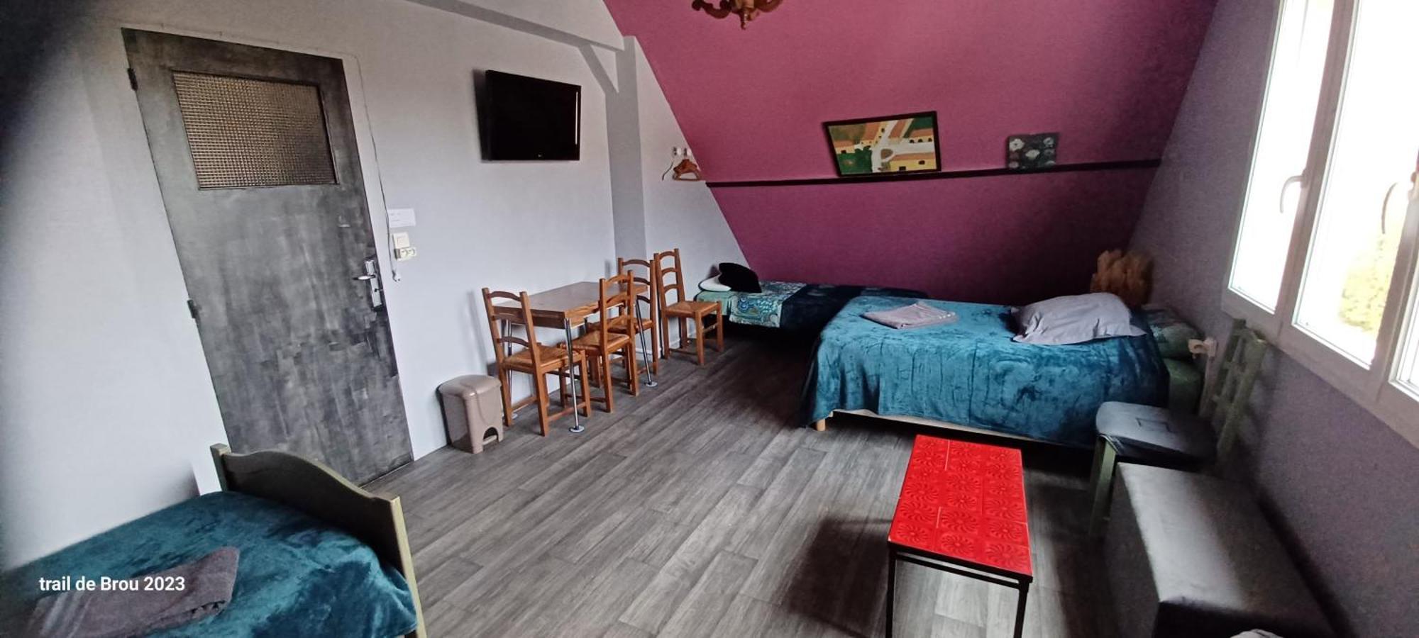 Les Trois Chambres De Lyly Situees A Brou Экстерьер фото